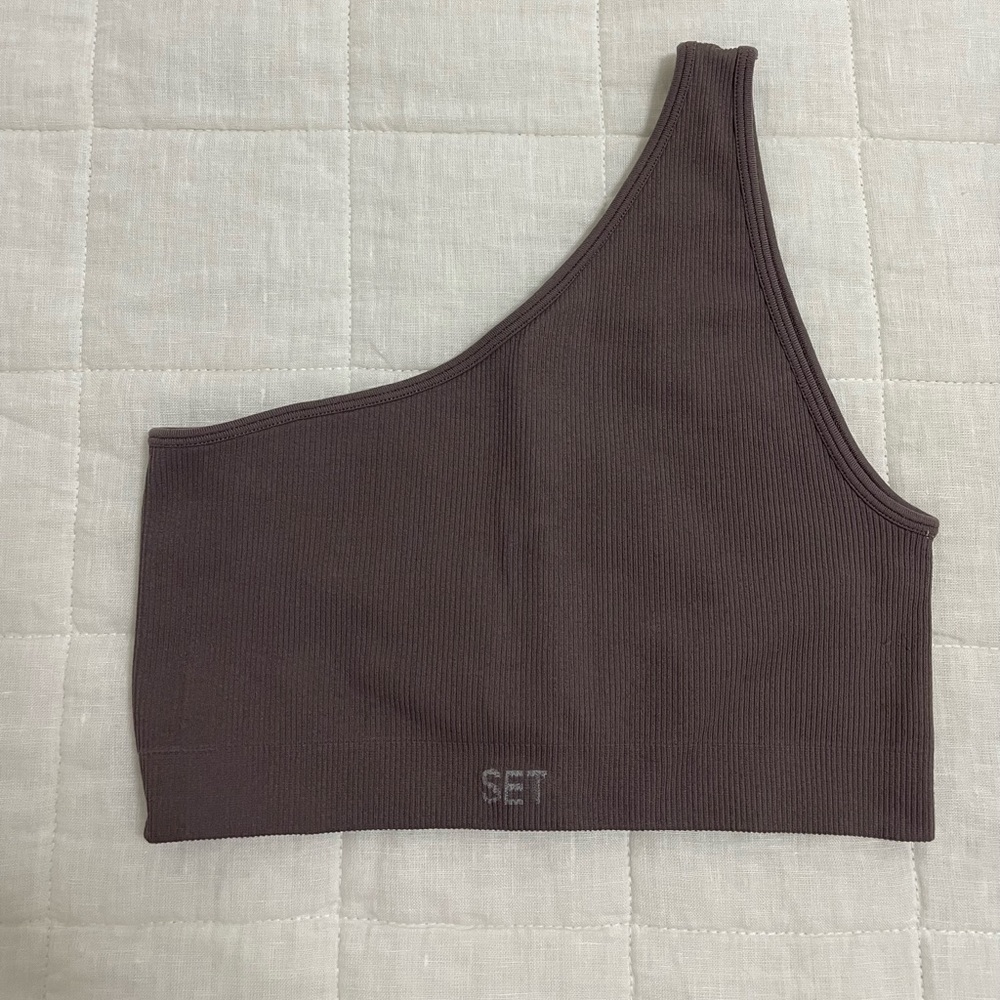 SET Active One-Shoulder Sports Bra + High-Waist Leggings in Mauve - Picture 3 of 5